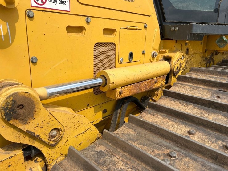 2018-komatsu-d51px-24-image-12