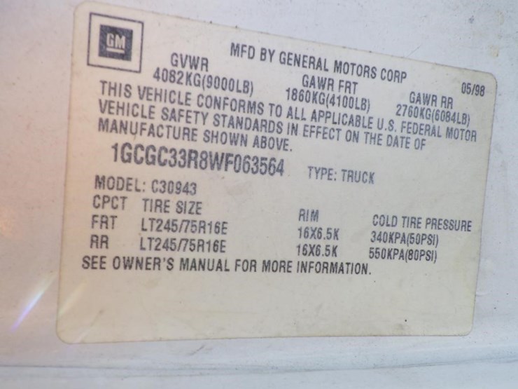 1998-chevrolet-3500-image-17