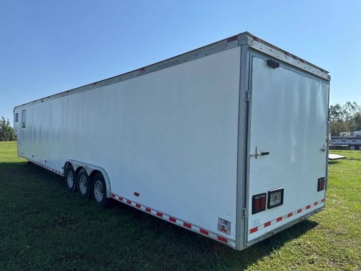 1995-pace-american-8'-x-48'-gooseneck-bunkhouse-tl-image-5
