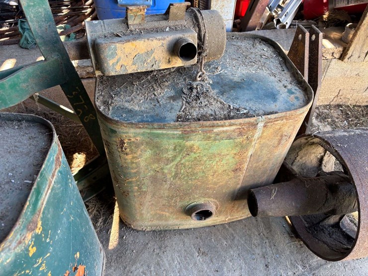 miscellaneous-oliver-tractor-parts-image-14