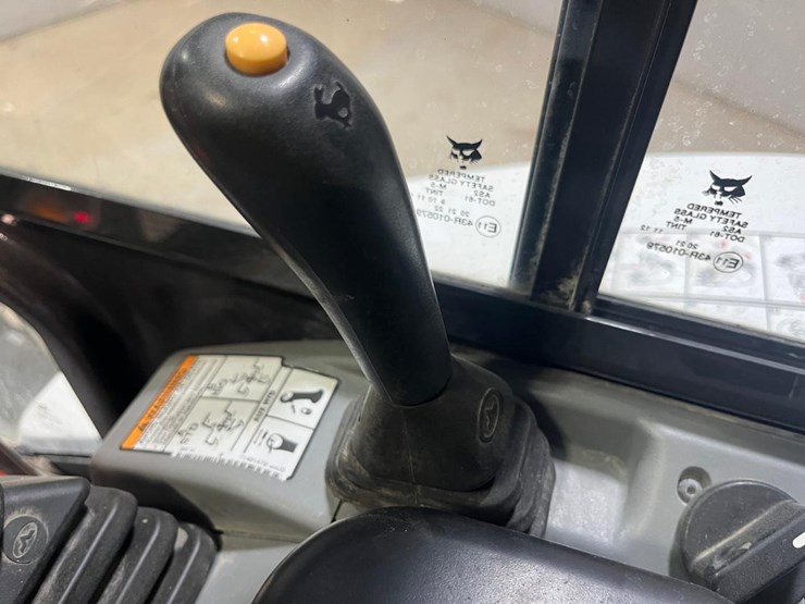 2020-bobcat-e50-image-38