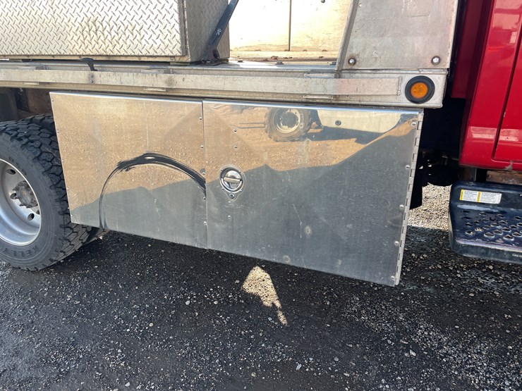 #6287-•-2005-chevy-c4500-4x4-service-truck-(has-wi-title)-image-17