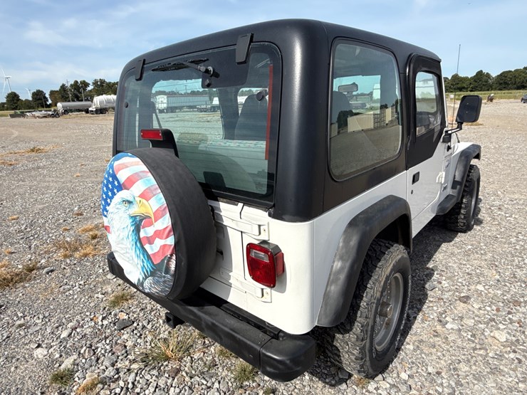 1997-jeep-wrangler-image-8