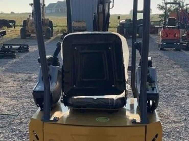 2025-cfg-mx12rx-mini-excavator-image-5