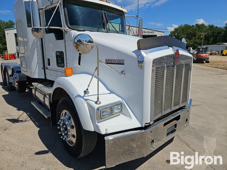 2006-kenworth-t800-image-16