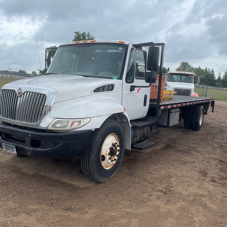 2007 INTERNATIONAL DURASTAR 4300