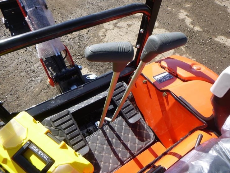 2025-tpm-20k-hydraulic-excavator-image-23