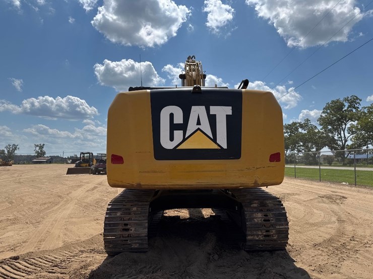 2018-caterpillar-318fl-image-7