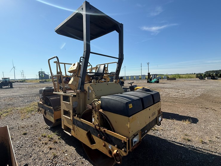 caterpillar-cb-434-image-3