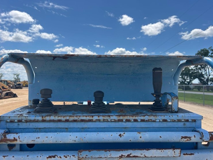 2000-genie-s60-image-18