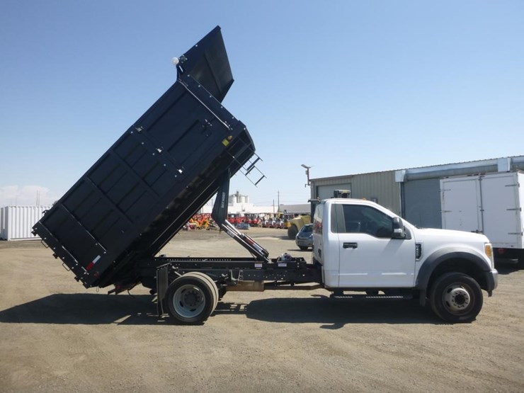 2017-ford-f450-image-12