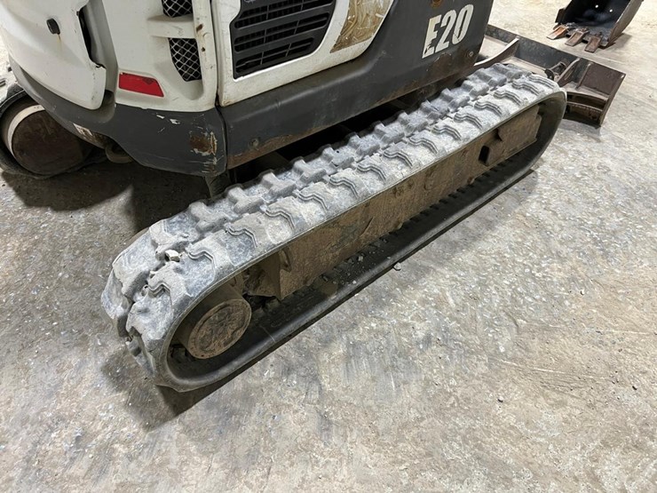 2018-bobcat-e20-image-19