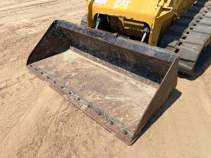 2019-caterpillar-299d2-xhp-image-18