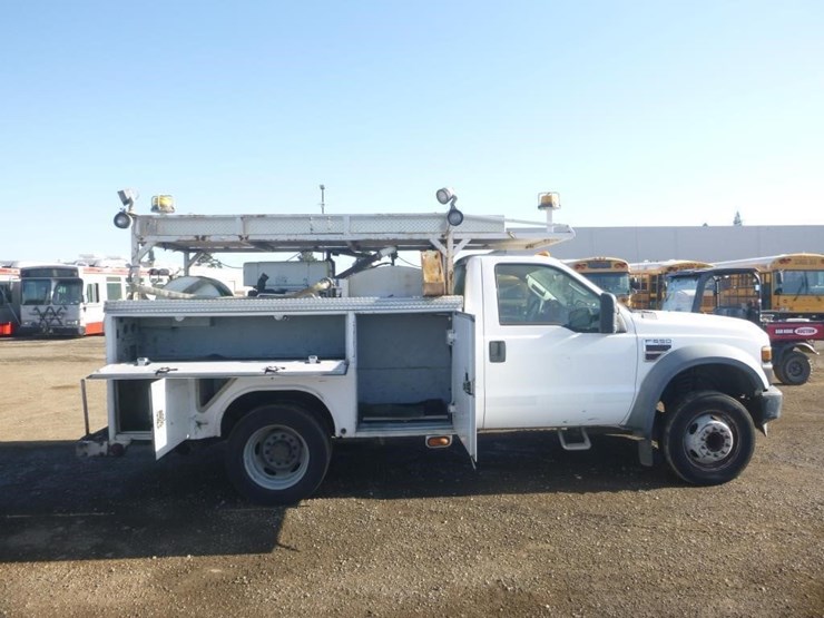 2008-ford-f550-image-8