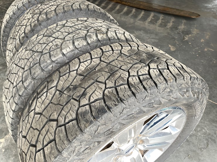 2019-ford-f150-image-8