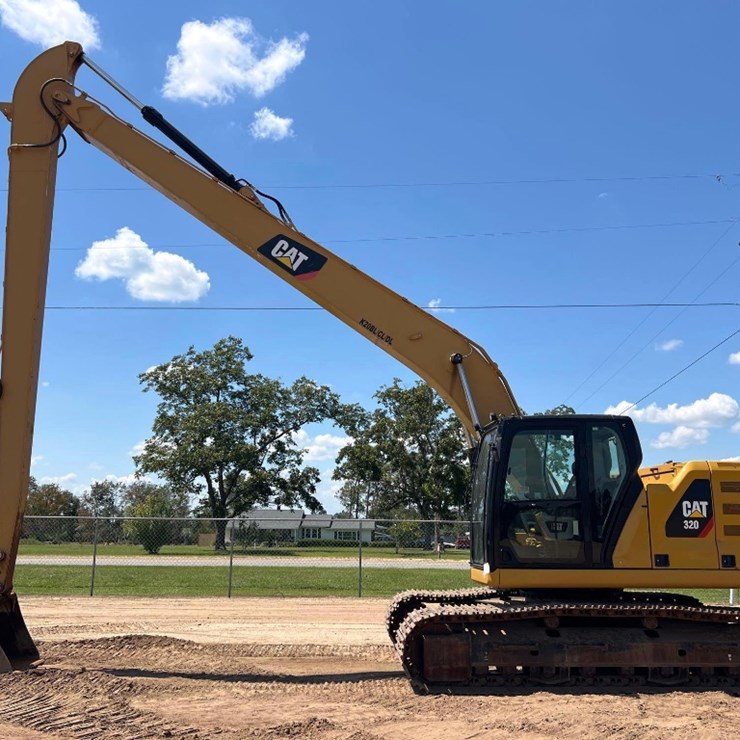 2018 CATERPILLAR 320