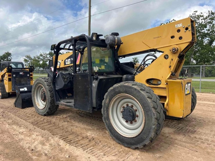 2014-caterpillar-tl642c-image-2