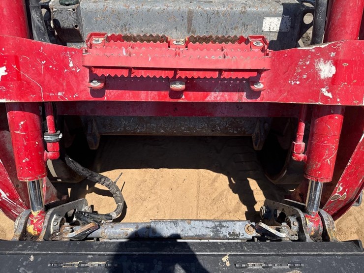 takeuchi-tl12v2-image-21