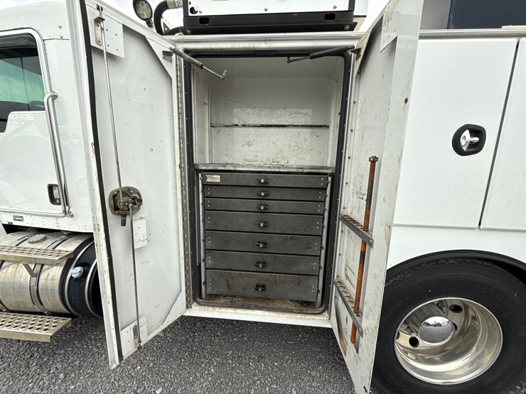 kenworth-t270-image-24
