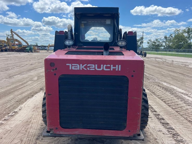 takeuchi-ts80r2-image-3