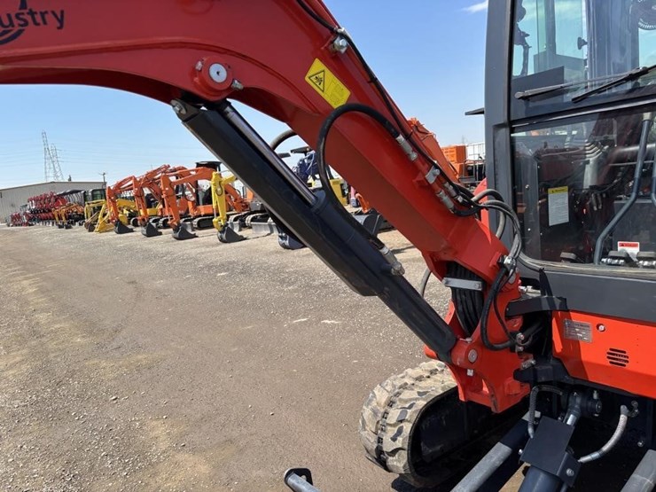 2023-cfg-ku45-hydraulic-excavator-image-18