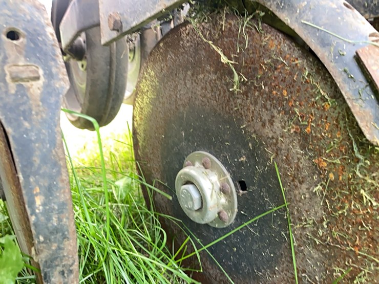 case-ih-5100-image-33