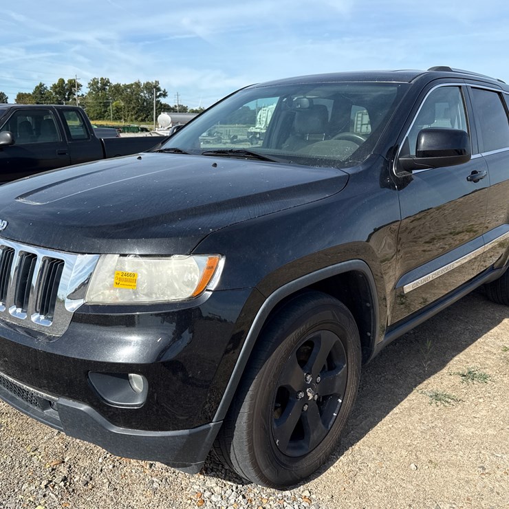 2013 JEEP GRAND CHEROKEE
