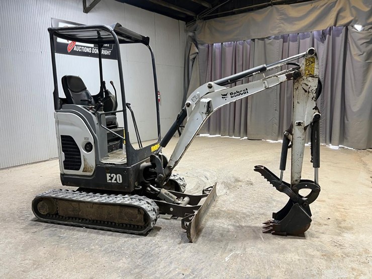 2018-bobcat-e20-image-6