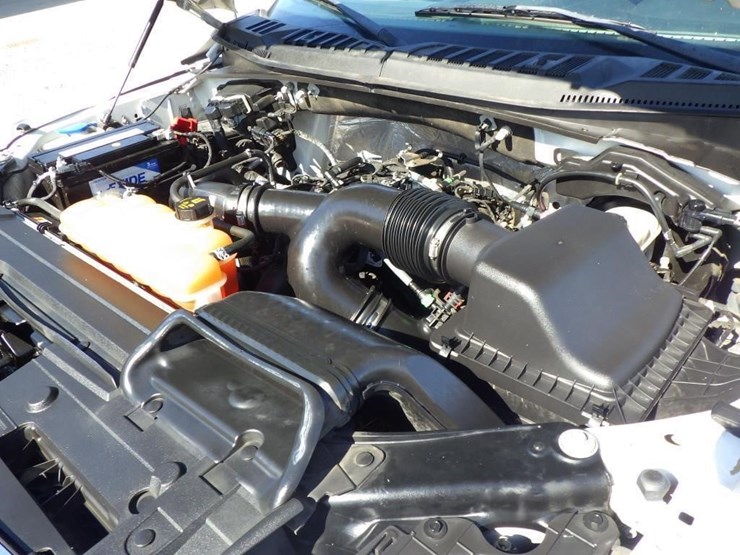 2015-ford-f150-image-10
