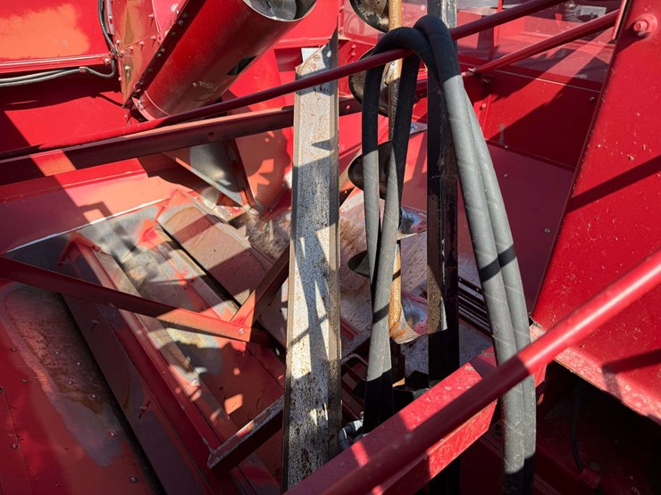 1998-case-ih-2366-image-48