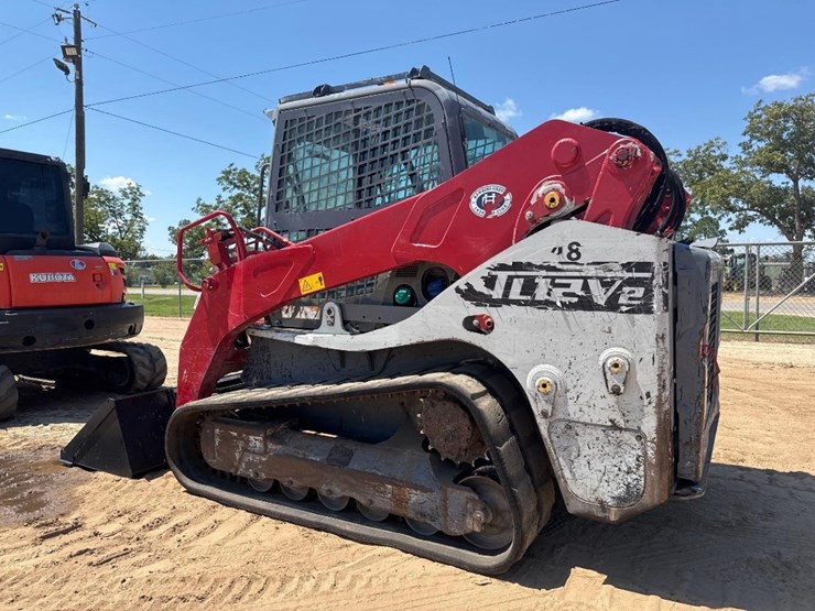 takeuchi-tl12v2-image-8