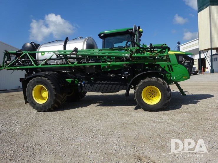 2019-john-deere-f4365-image-45