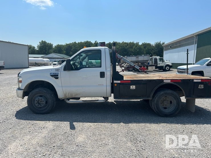 2010-ford-f350-xl-image-2