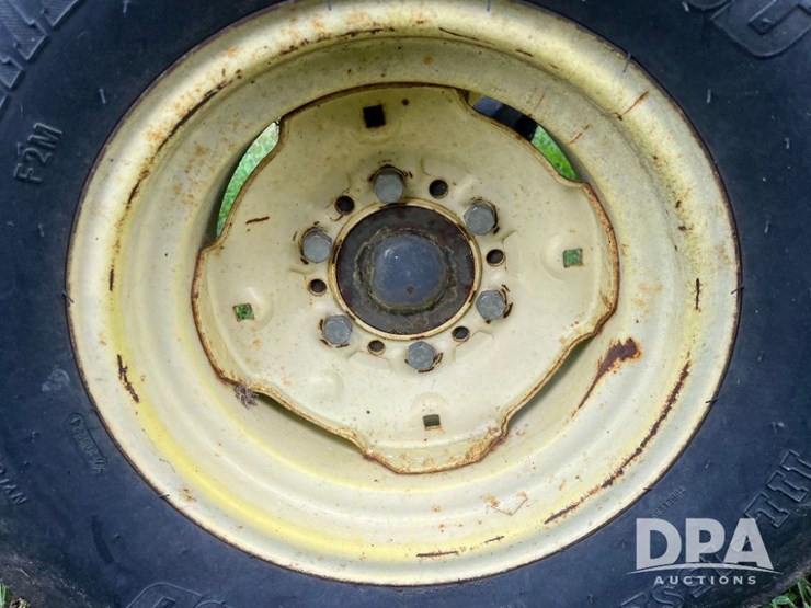john-deere-5500-image-15