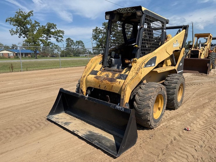 2004-caterpillar-262b-image-2