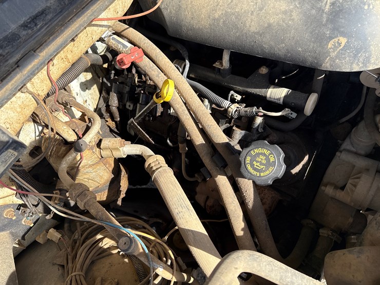 2002-chevrolet-1500-image-24
