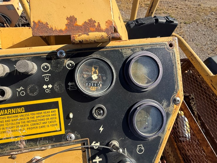 caterpillar-cb-434-image-40