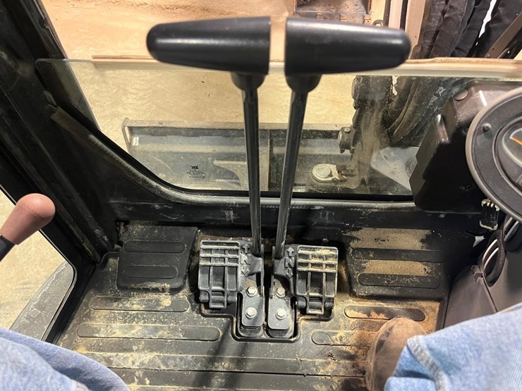 2020-bobcat-e50-image-36