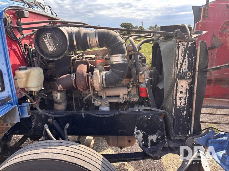 1988-peterbilt-377-image-65