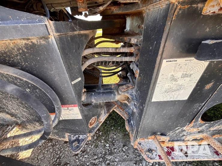 2016-komatsu-wa320-7-image-31