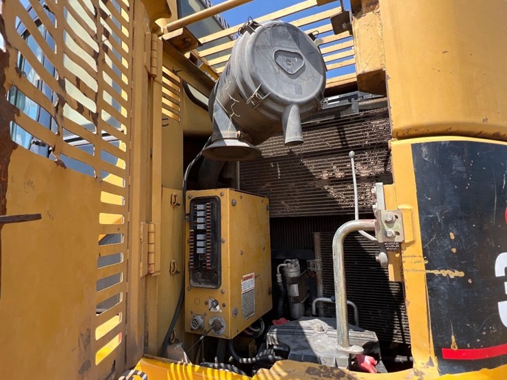 2005-caterpillar-321c-lcr-image-29