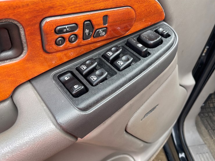 2003-chevrolet-silverado-2500-image-61