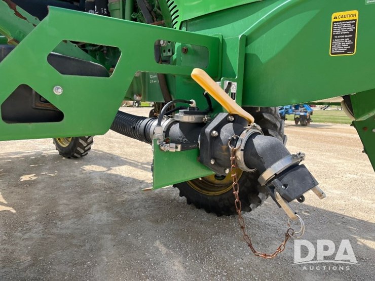 2014-john-deere-r4038-image-29