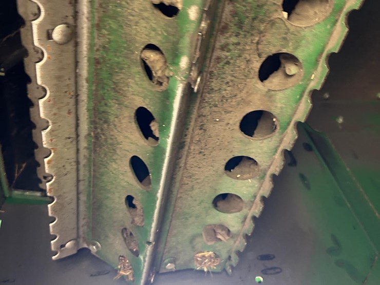 2021-john-deere-s790-image-45