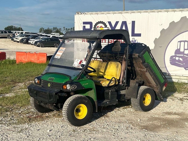 john-deere-gator-image-1