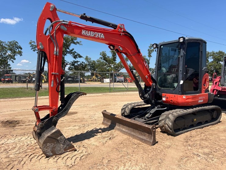 kubota-kx057-4-image-8