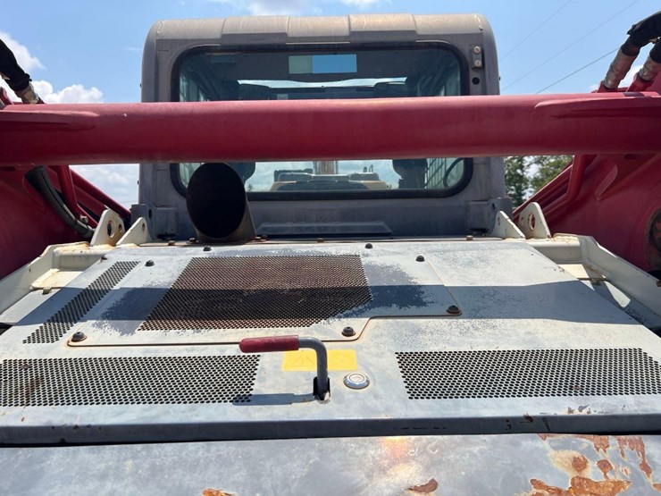 2018-takeuchi-tl12v2-image-22