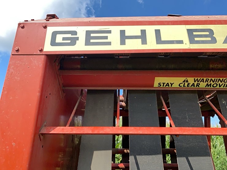 gehl-1600-image-10