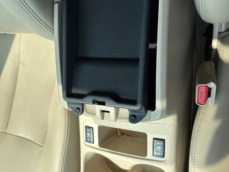 2015-nissan-rogue-sl-image-19