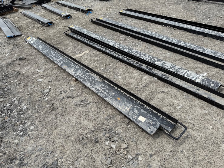 #2000-•-#26469-•-unused-visec-forklift-extension-rod-image-2